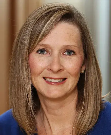 Beverly Kemper Headshot