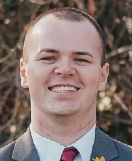 headshot_b.phipps_0.jpg