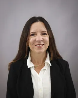Michelle Baker Headshot