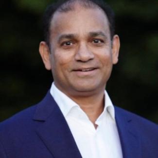 Mahesh Veerina Headshot