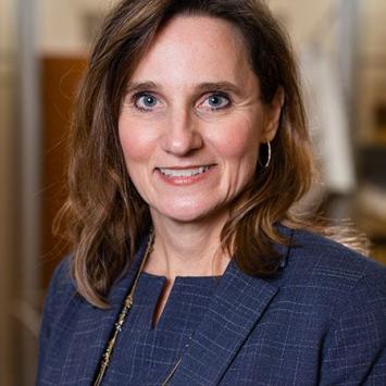 Jennifer Siebenthaler Headshot